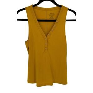 Banana Republic Women's XS Gold V-Neck Tank Top Timeless Tee Sleeveless Summer